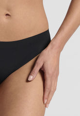 Slip Invisibile Skin2Skin - Nero - Nero | Lepel